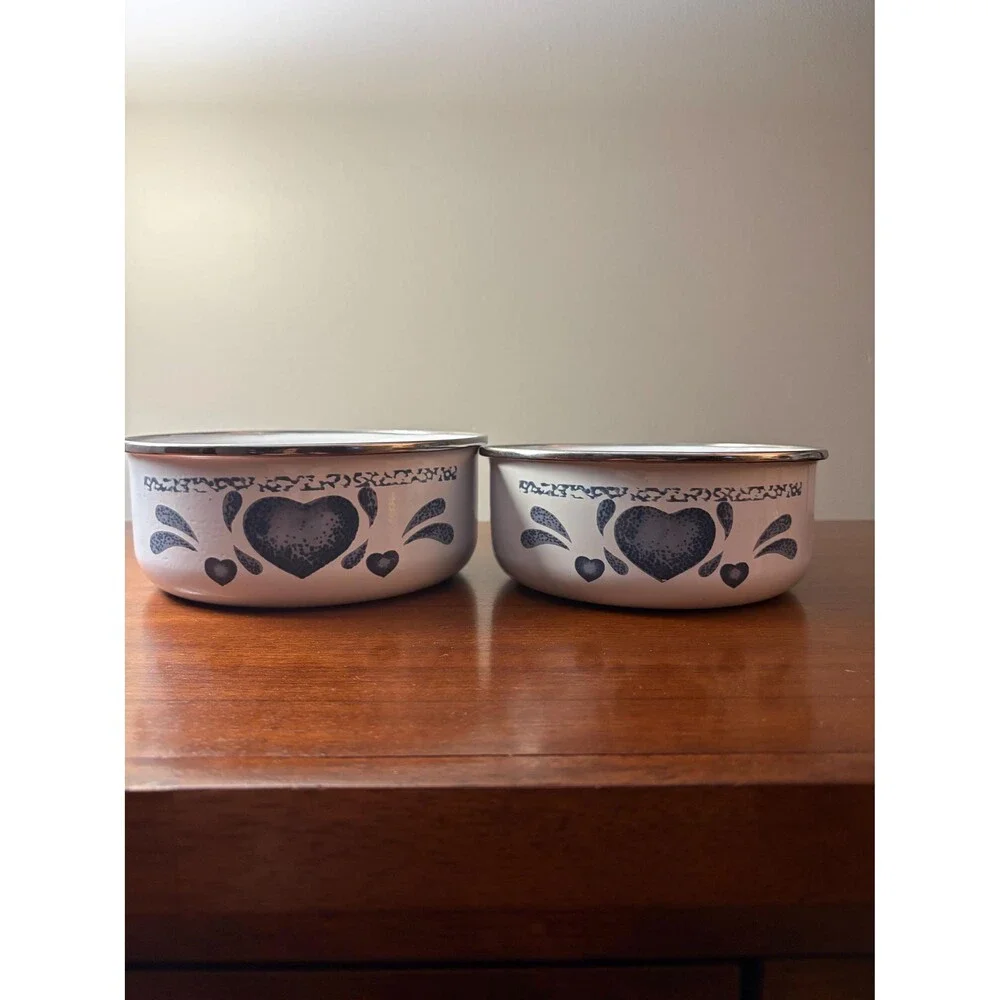 Vintage White Enamelware Nesting Bowls Blue Sponge Heart Pattern Country Cottage